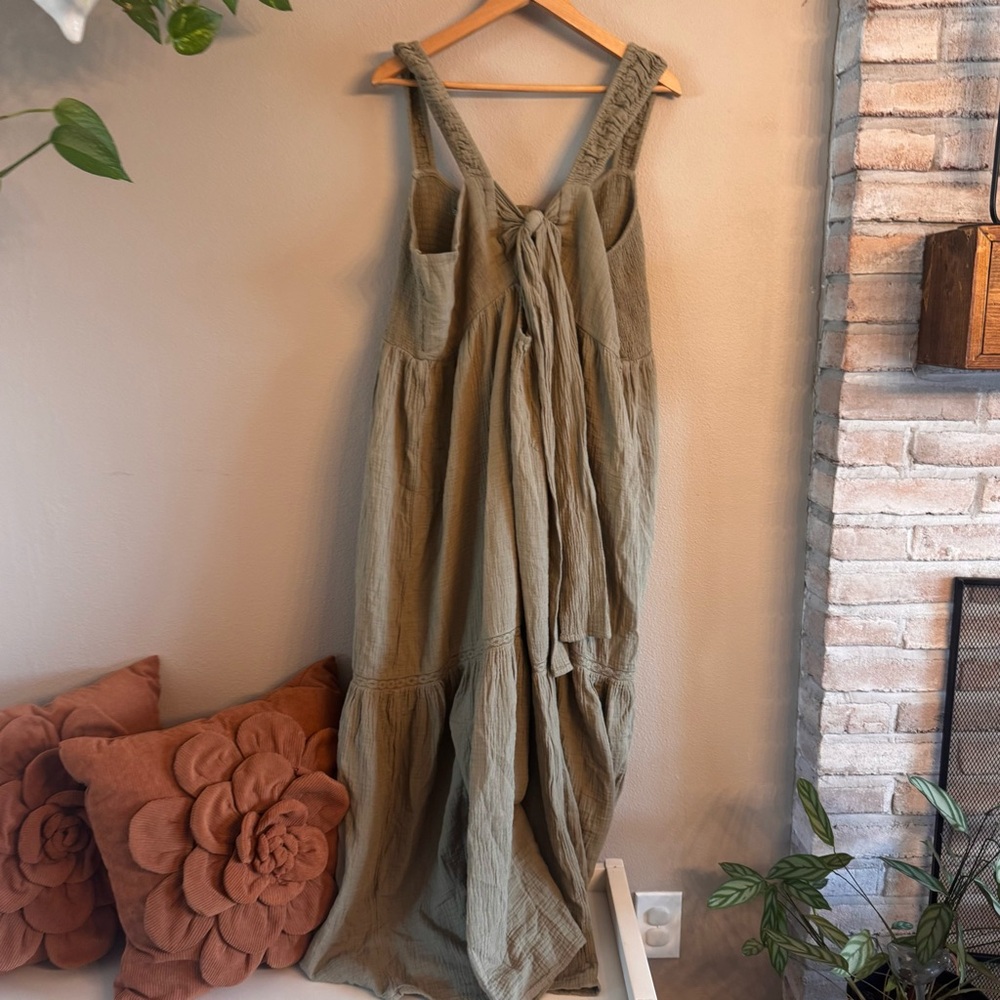ASOS Tiered Button-Front Maxi‎ Dress - Picture 3 of 7